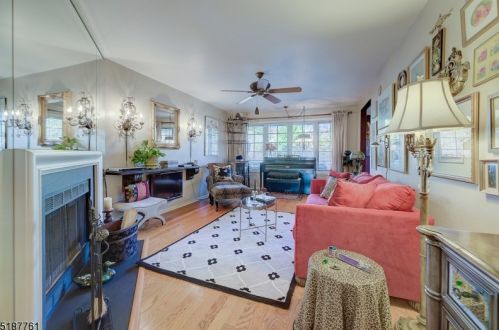 134 Terrace Dr, Chatham Township, NJ 07928-5001
