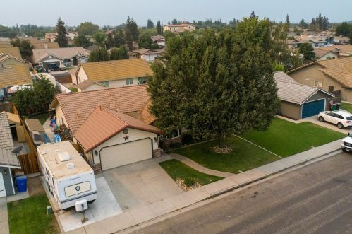 20237 Tiffany Ln, Hilmar, CA 95324-9000