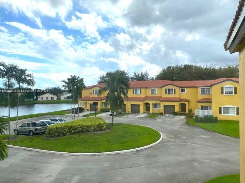 10150 21st St, Hollywood FL  33025-6520 exterior