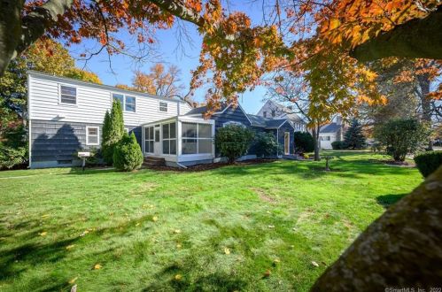 259 Courtland Ave, Stamford, CT 06906-2303