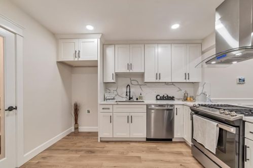 54 Reed St, San Jose CA  95110-2846 exterior