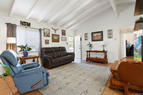 342 Santo Dr, San Jacinto CA  92583-4718 exterior