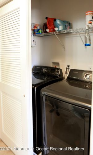 54 Michael Dr, Tinton Falls NJ  07701-5341 exterior