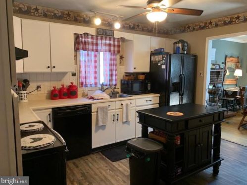 1013 Ficklen Rd, Fredericksburg, VA 22405-2101