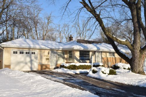 2300 Marne Ave, Milwaukee, WI 53209-4370