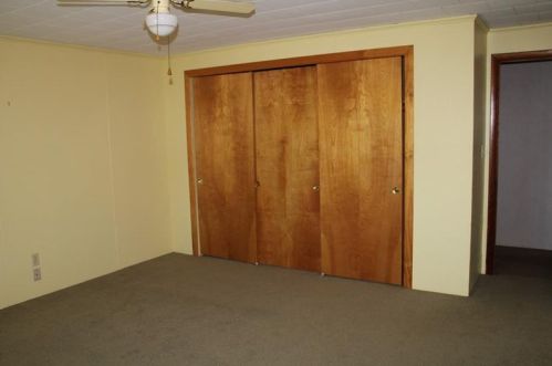 1215 Mount Jackson Rd, New Castle PA  16102-2919 exterior