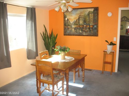 7768 Edgestone St, Tucson AZ  85735-9051 exterior