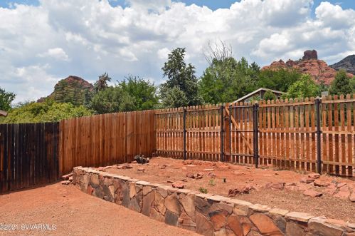 2810 Raven Rd, Sedona AZ  exterior