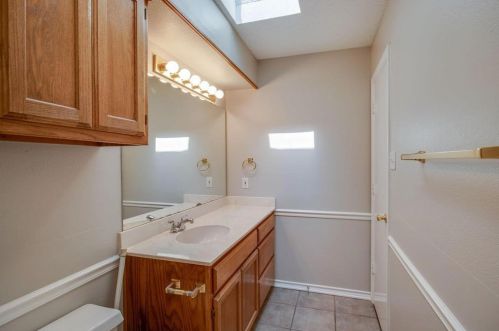 1913 Lee Dr, Denton TX  76209-4789 exterior