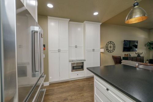 1955 Tuolumne Rd, Turlock CA  95382-8912 exterior