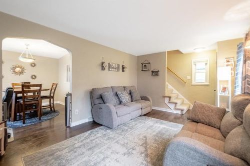 932 Goldenrod St, Whitaker PA  15120-2939 exterior