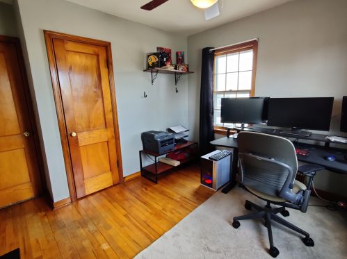 1497 93, Milwaukee WI 53214-4268 exterior