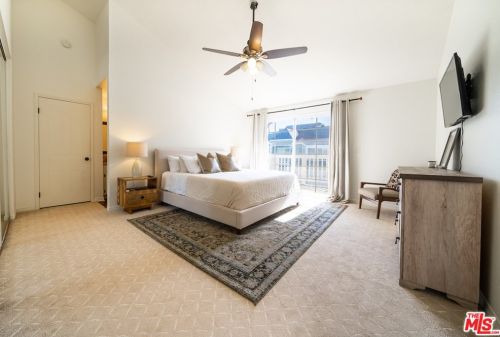 1818 Rory Ln, Simi Valley CA  93063-4370 exterior