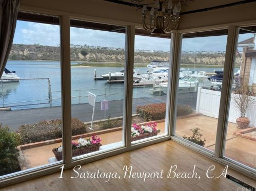 1 Saratoga, Newport Beach CA  92660-6152 exterior