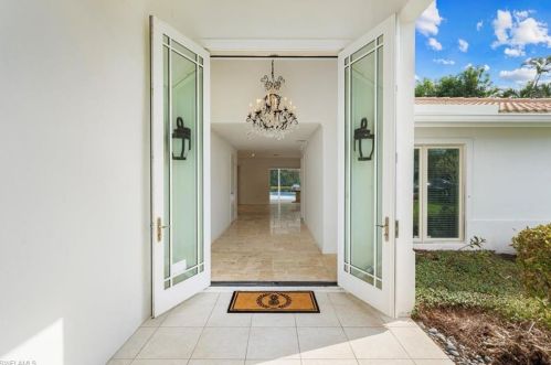 5120 Crayton Pl, Naples, FL 34103-2448
