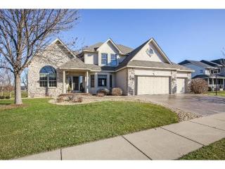 1454 Riverbluff Dr, Hastings, MN 55033-6501