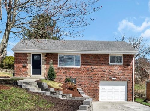 424 Portia Dr, Pittsburgh, PA 15236-2537