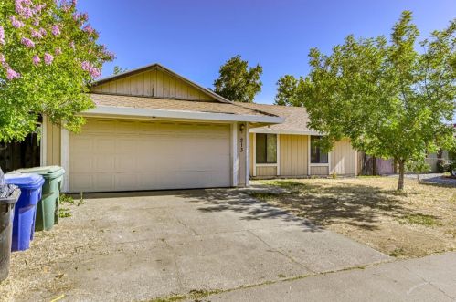 213 Quadra Ave, Rio Linda CA  95673-3338 exterior