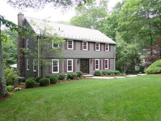 164 Princess Dr, Madison, CT 06443-8100