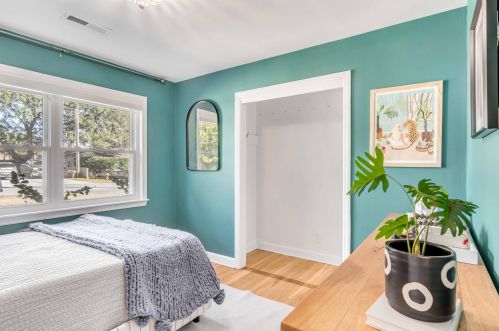 1463 Goblet Ave, Mount Pleasant SC  29464-4831 exterior