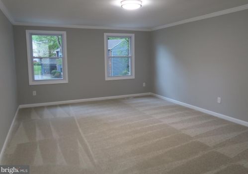 6251 Garretson St, Springfield VA  22015-3521 exterior