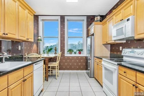 280 Main St, West Paterson NJ  07424-1236 exterior