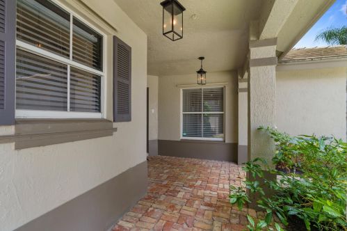 7857 Manor Forest Ln, Boynton Beach FL  33436-8818 exterior