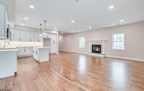 421 River Rd, Rahway NJ  07065-4203 exterior