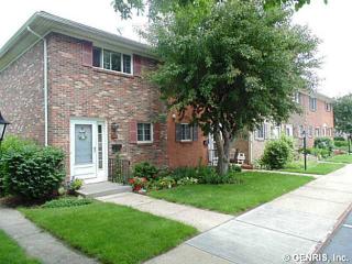 116 Holiday Hbr, Canandaigua, NY 14424-2413