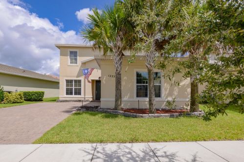 1333 Leonardo Cir, Fort Pierce, FL 34986-4342