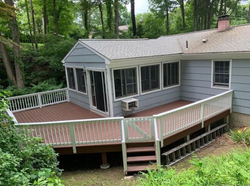 16 Pleasant St, Bethel, CT 06801-2337