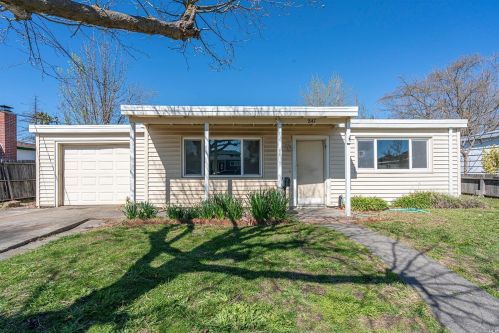 847 San Domingo Dr, Santa Rosa, CA 95404-6121