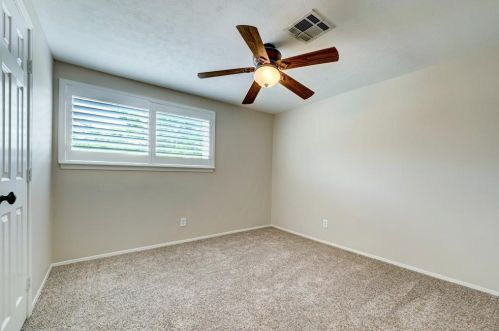 729 Dartmouth Ln, Deer Park TX  77536-6309 exterior