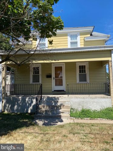 256 Weber Ave, Trenton, NJ 08638-3638