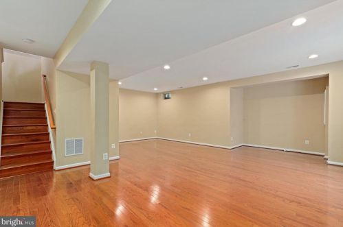 15843 Fourmile Creek Ct, Haymarket VA  20169-5427 exterior