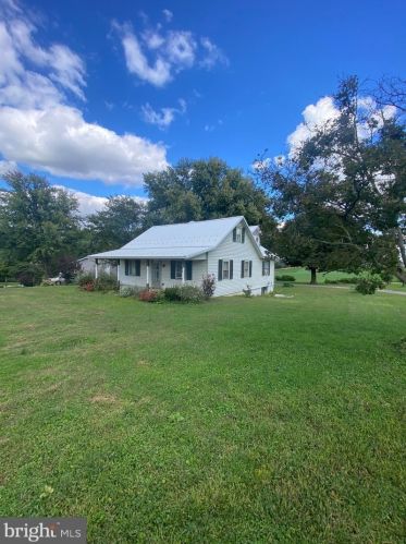 2289 Robert Fulton Hwy, Fulton, PA 17563-9686