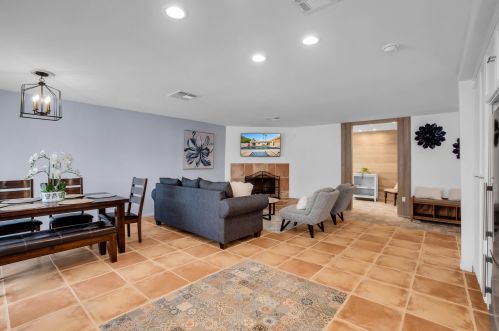 78565 Sagebrush Ave, La Quinta CA  92253-2406 exterior