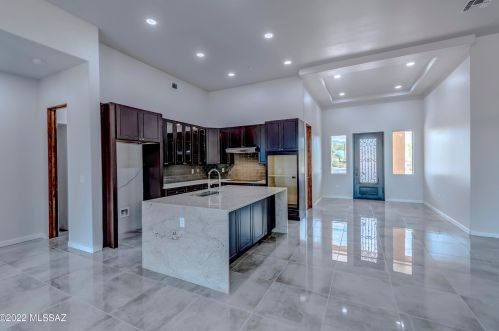 11554 Sundance Dr, Tucson, AZ 85749-5803