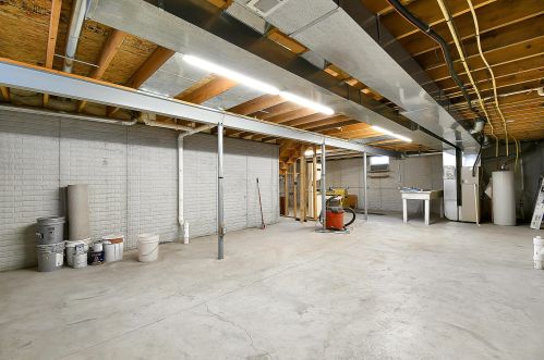 643 Keltonhurst Dr, Pataskala OH 43062-7363 exterior