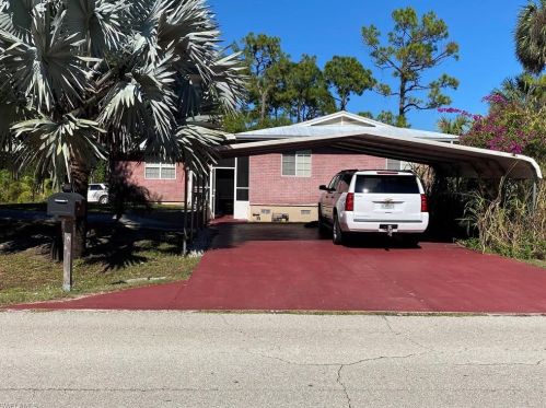 4908 Lee Cir, Lehigh Acres, FL 33971-1514