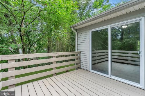 1802 Lakeshore Dr, Browns Mills NJ  08015-1364 exterior