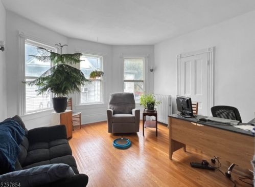 128 Belvidere Ave, Washington NJ  07882-1460 exterior