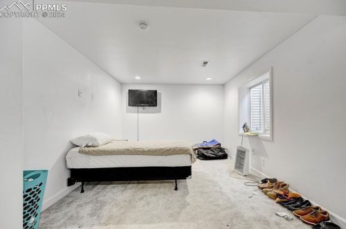 921 Cayuga Dr, Pueblo CO 81007-3130 exterior