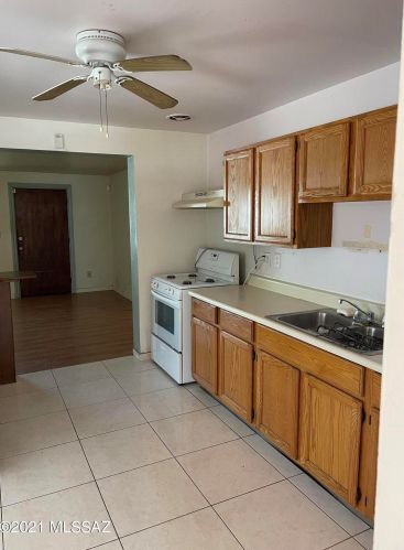 3715 25th St, Tucson AZ  85713-2442 exterior