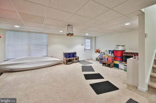 201 Carol Ct, Lansdale PA 19446-1576 exterior