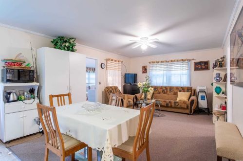 56 Woodcliff Trl, Baiting Hollow, NY 11933-1250