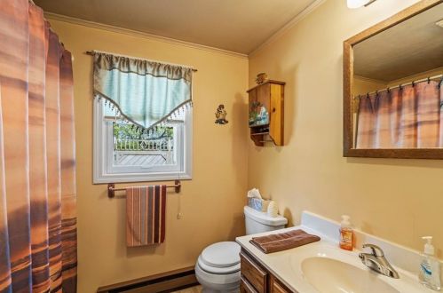 11 Pepper Bush Trl, South Kingstown RI  02874-2368 exterior