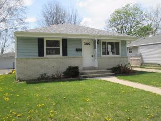 6225 Boehlke Ave, Milwaukee, WI 53223-5410