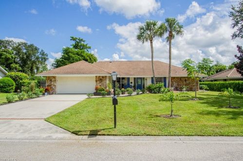 2224 Queens Blvd, Naples, FL 34112-5422