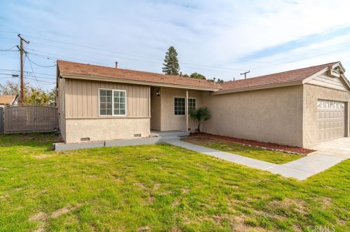 691 Date Ave, Rialto CA  92376-7006 exterior